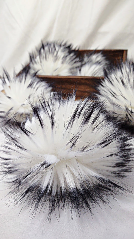 DIRE WOLF Black and White Faux Fur Pom