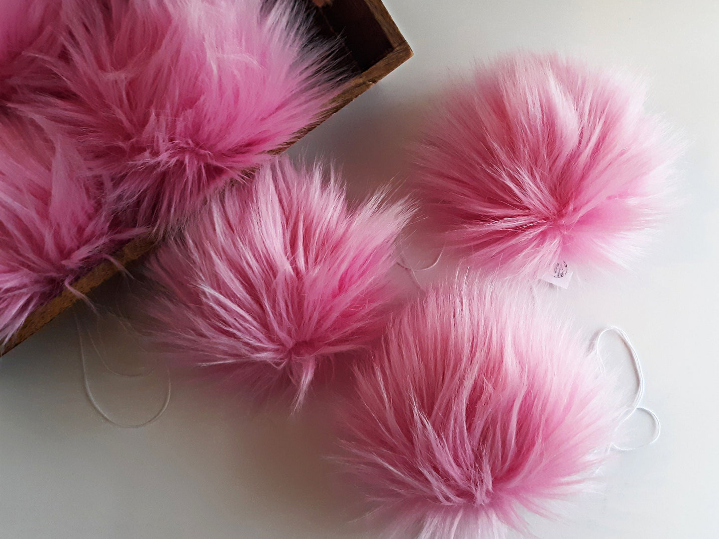 BUBBLEGUM Pink Faux Fur Pom Poms